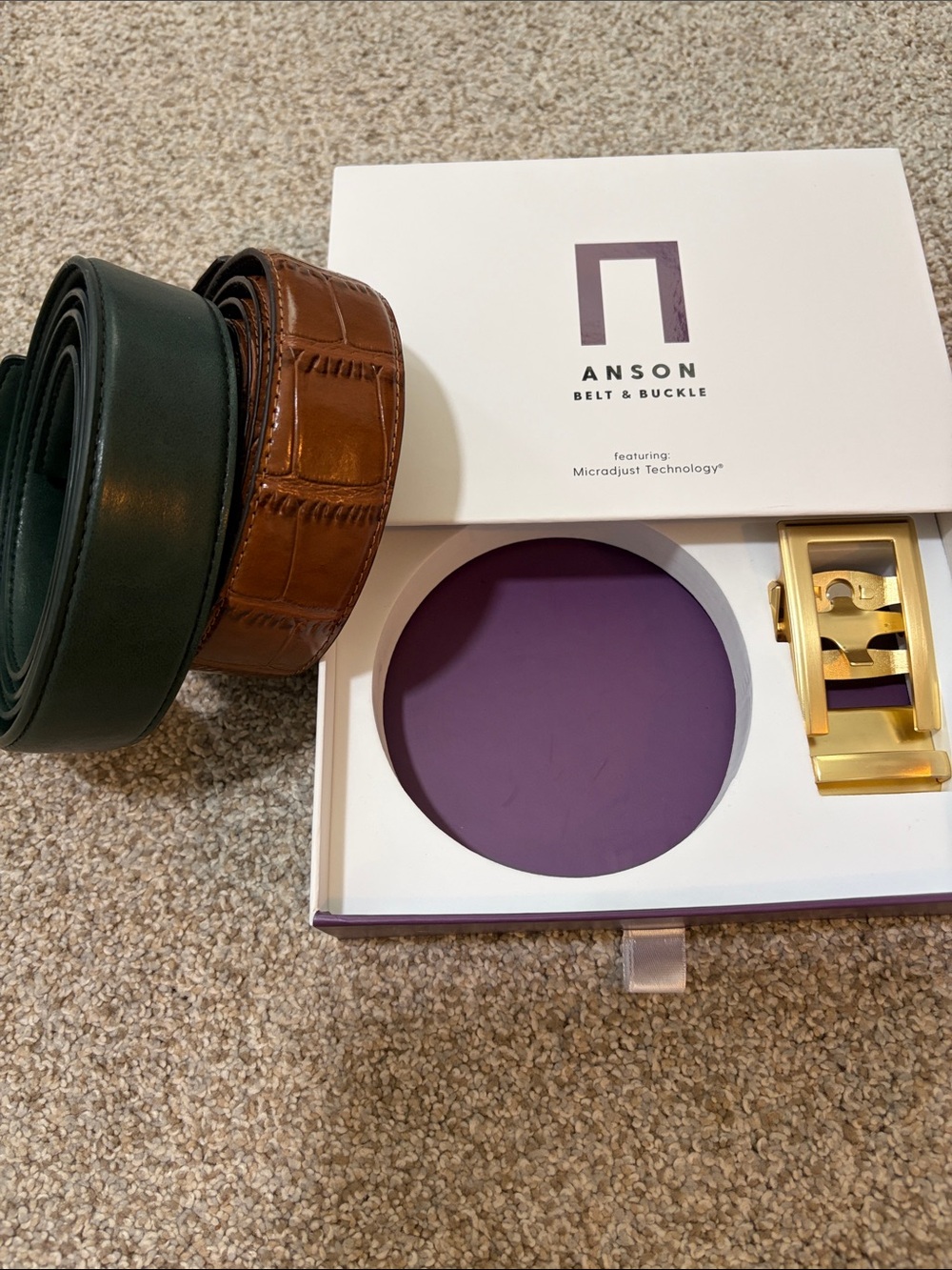 Men’s Interchangeable Belt Set in Green and Brown croc with stainless hanger